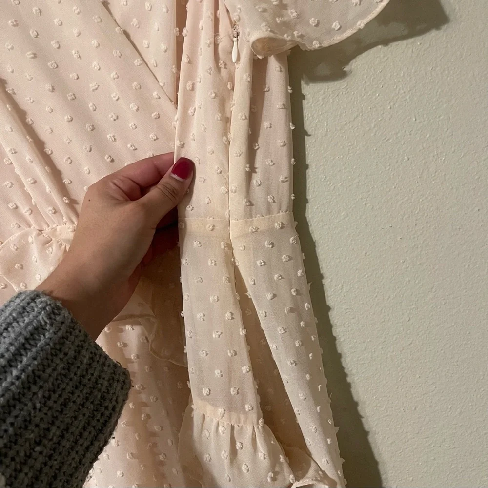 NWT LULUS Next to You Cream Swiss Dot Ruffled Midi Dress - Picture 7 of 7